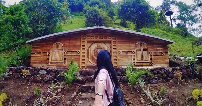 Tiket Masuk 10 Rumah Hobbit di Bandungan Semarang 
